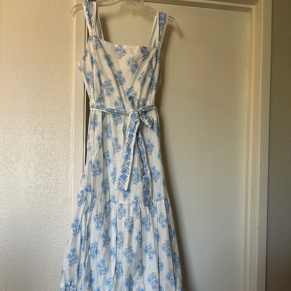 Size 12 Beautiful Haute Hippie Midi/Maxi Dress - Picture 1 of 7